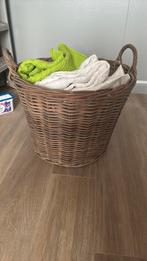Rieten mand  40 cms hoog en 53 cms dia, Ophalen, Zo goed als nieuw, Rond, Riet