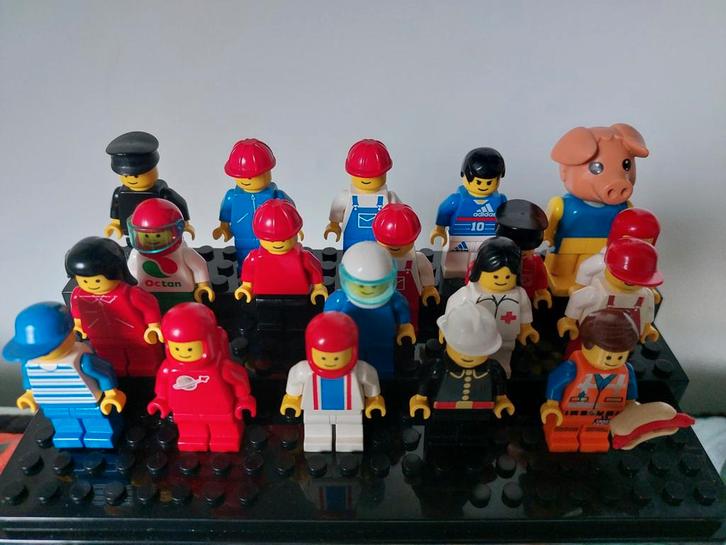 19 Lego minifigs poppetjes als nieuw Town Octan Space Movie, Kinderen en Baby's, Speelgoed | Duplo en Lego, Zo goed als nieuw