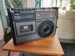 Sanyo radio-cassetterecorder, vintage, Audio, Tv en Foto, Radio's, Ophalen of Verzenden, Gebruikt, Radio