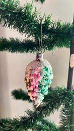 Vintage meerkleurige Dennenappel., Ophalen of Verzenden, Zo goed als nieuw