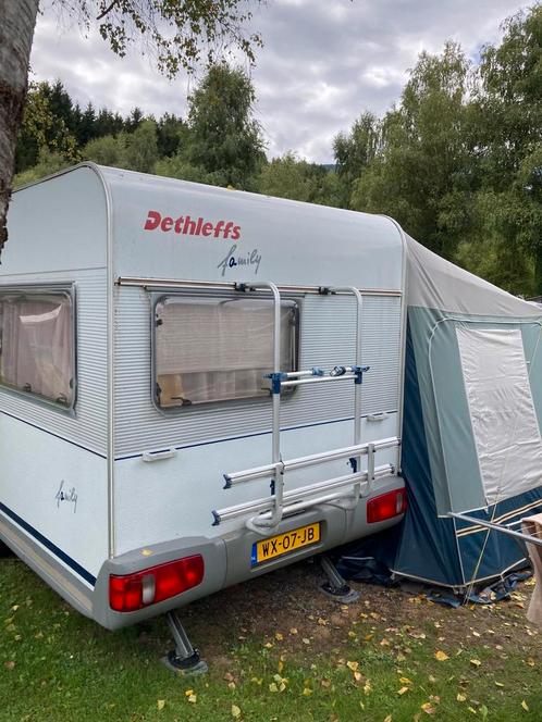 Dethleff 420 family, Caravans en Kamperen, Caravans, Particulier, tot en met 4, 750 - 1000 kg, Treinzit, Dethleffs, Dwarsbed, 4 tot 5 meter