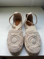 Beige espadrilles, Ophalen of Verzenden, Zo goed als nieuw, Beige, Espadrilles of Moccasins