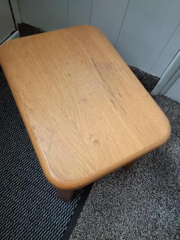  Houten tafeltje / kruk – ca. 403030 cm – Gebruikt beschikbaar voor biedingen