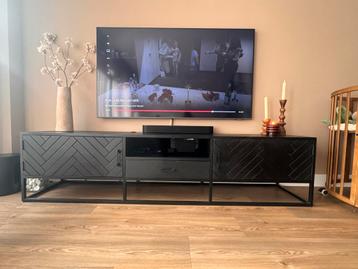 TV Dressoir zwart 4living (loods5) beschikbaar voor biedingen
