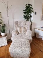 Nieuwe hocker / voetenbank, Huis en Inrichting, Banken | Voetenbanken en Poefen, Ophalen, Minder dan 50 cm, Vierkant, Nieuw