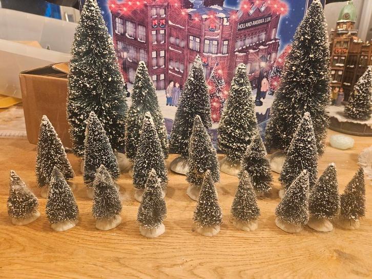 Kerstdorp Kerstbomen kersthuisjes kerst dorp, Diversen, Kerst, Nieuw, Ophalen