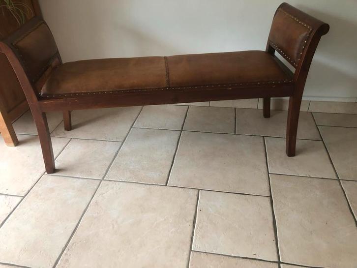 Antiek Bankje met Lederen Bekleding, Antiek en Kunst, Antiek | Meubels | Stoelen en Banken, Ophalen