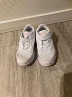 Nieuwe Nike air Max maat 29,5, Kinderen en Baby's, Kinderkleding | Schoenen en Sokken, Nieuw, Meisje, Ophalen of Verzenden, Sportschoenen