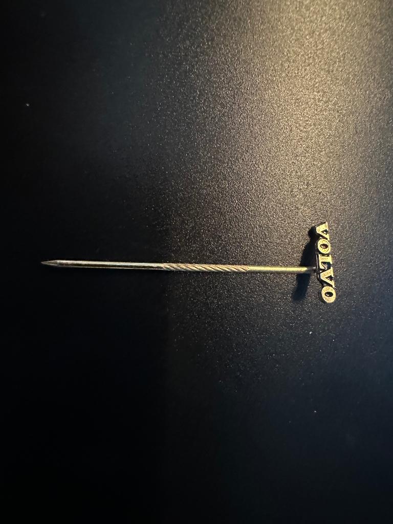 Pin Speldje Volvo, Ophalen of Verzenden, Gebruikt, Auto's