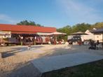 CAFETARIA, RESTAURANT  parking voor 20 auto's, Koop