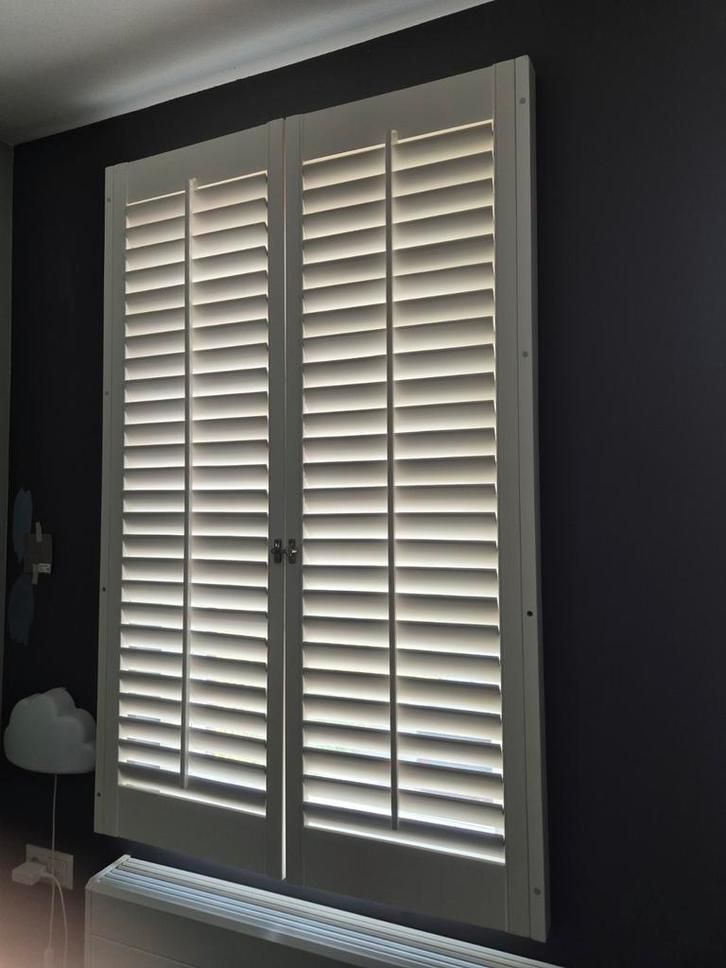 Houten Shutters - 4 stuks wit, Huis en Inrichting, Stoffering | Gordijnen en Lamellen, Gebruikt, 150 tot 200 cm, 100 tot 150 cm