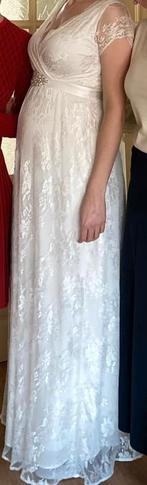 Positie trouwjurk Tiffany Rose + sluier en ceintuur, Kleding | Dames, Trouwkleding en Trouwaccessoires, Ophalen of Verzenden, Zo goed als nieuw