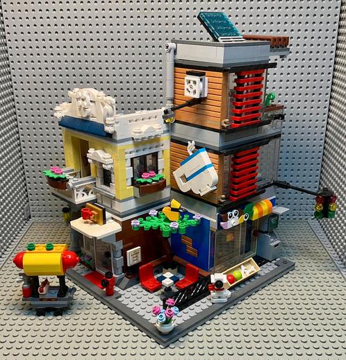 Lego 31097 Townhouse Petshop & Café, Kinderen en Baby's, Speelgoed | Duplo en Lego, Zo goed als nieuw, Ophalen