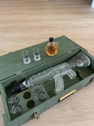 Red Army Vodka AK-47 Giftset (vol!) beschikbaar voor biedingen