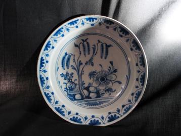 Bord aardewerk antiek Delfts 1750. 1928 beschikbaar voor biedingen