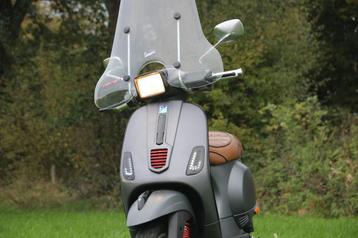 Nette Vespa Sport S beschikbaar voor biedingen