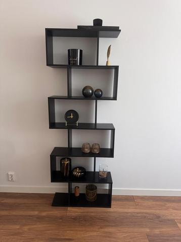 Vakkenkast / open kast / decoratie kast zwart beschikbaar voor biedingen