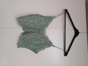 Crop top van kant en blinde rits beschikbaar voor biedingen