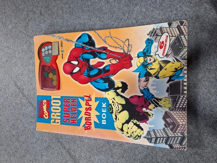 Marvel Comics GROOT superhelden bordspel-boek (1994), Hobby en Vrije tijd, Gezelschapsspellen | Bordspellen, Gebruikt, Ophalen