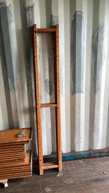 Imitatie Lundia stellingkast 178x87x27 beschikbaar voor biedingen