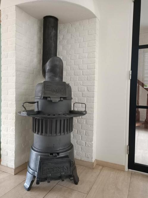 Antieke kachel van het merk EMY., Huis en Inrichting, Kachels, Gebruikt, Houtkachel, Hout, Ophalen