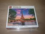 Puzzel EIFFEL TOWER AT THE SEINE, FRANCE 1000 st. NIEUW !, Ophalen of Verzenden, 500 t/m 1500 stukjes, Nieuw, Legpuzzel