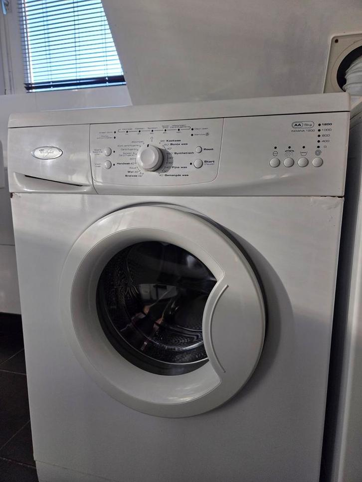 Wasmachine - Whirlpool Indiana 1200, Witgoed en Apparatuur, Wasmachines, Gebruikt, Voorlader, 4 tot 6 kg, 85 tot 90 cm, 1200 tot 1600 toeren
