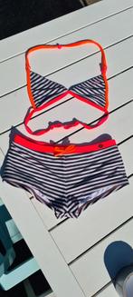 Protest bikini meisje blauw wit gestreept + fel roze/oranje, Kleding | Dames, Badmode en Zwemkleding, Ophalen of Verzenden, Gedragen