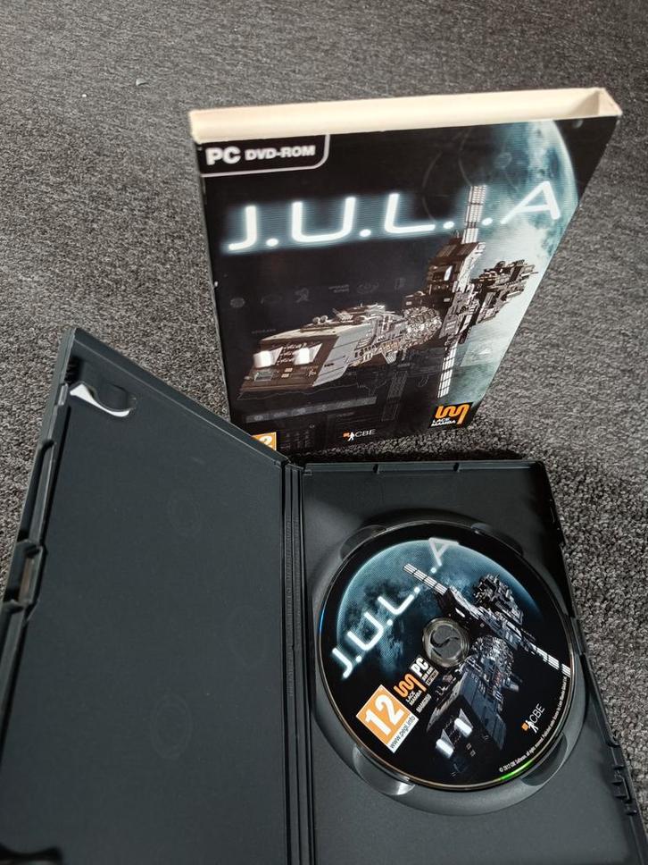 J.U.L.I.A. PC Game - Avontuur in de ruimte! pc retro, Spelcomputers en Games, Games | Pc, Gebruikt, Avontuur en Actie, 1 speler