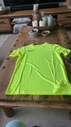 Nike sportschirt neon geel dry fit slim fit maat 170 176, Kinderen en Baby's, Kinderkleding | Maat 176, Nieuw, Jongen of Meisje