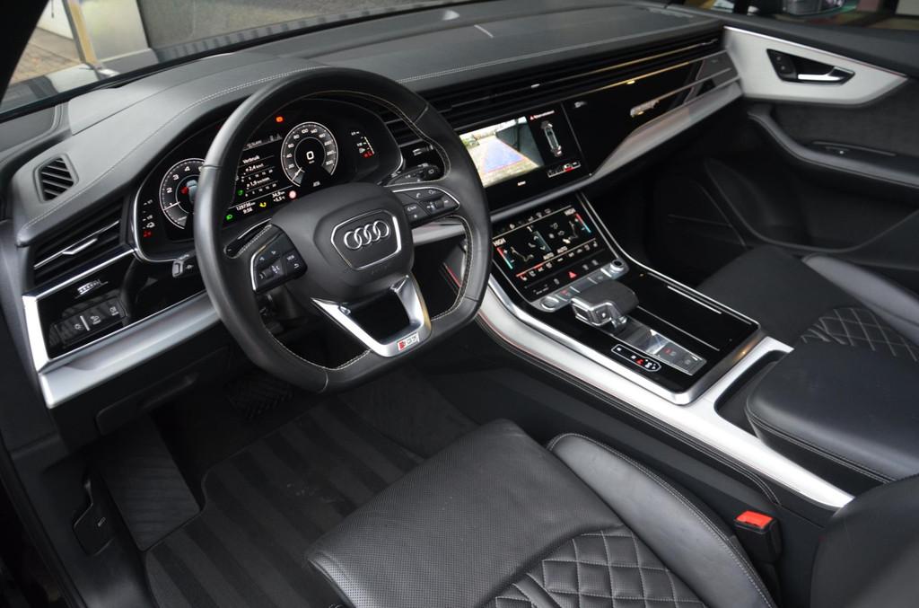 Audi Q7 60 TFSI e Quattro Comp. S-Line|Pano|Matrix|HUD|REVIS, Auto's, Audi, Automaat, Gebruikt, 2995 cc, Bedrijf