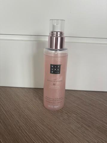Rituals Sakura shimmering body spray, nieuw! beschikbaar voor biedingen