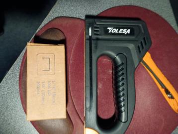 Nieuwe Tolisa Nietmachine op Hout 10mm  beschikbaar voor biedingen