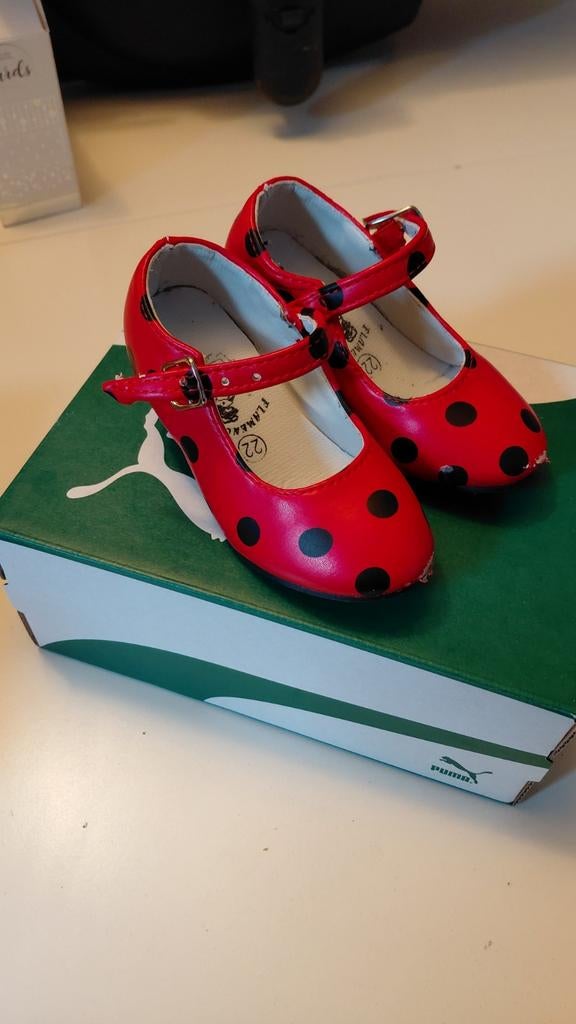 Spaanse flamenca hakjes maat 22, Ophalen, Gebruikt