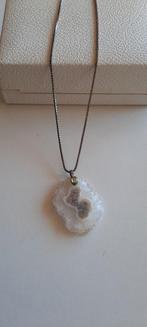Vintage ketting  met bergkristal., Ophalen of Verzenden, Zo goed als nieuw, Met edelsteen