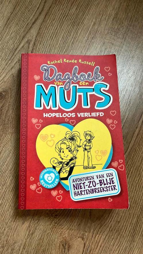 Rachel Renée Russell - Hopeloos verliefd, Boeken, Kinderboeken | Jeugd | 10 tot 12 jaar, Zo goed als nieuw, Ophalen of Verzenden