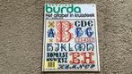 Burda special, Het alfabet in kruissteek.28x22 cm., 1988, Burda, Borduren en Naaien, Ophalen of Verzenden, Zo goed als nieuw