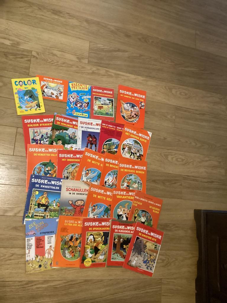 25 Suske en Wiske speciale reclame en speciale uitgaven, Meerdere stripboeken, Ophalen of Verzenden, Zo goed als nieuw