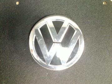 EMBLEEM Volkswagen Polo VI (AW1) (2g0853601b) beschikbaar voor biedingen