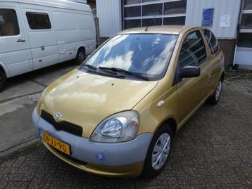 Toyota Yaris toyotayaris1.0-16V VVT-i Terra geen riem maar k beschikbaar voor biedingen