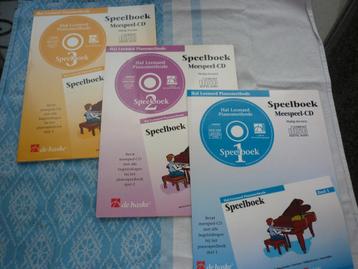 Meespeel CD's  Hal Leonard-piano SPEELBOEKEN - 1, 2 en 3 beschikbaar voor biedingen