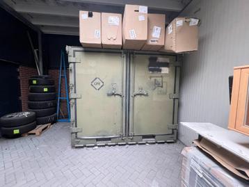 container te koop (Lichtgewicht) beschikbaar voor biedingen