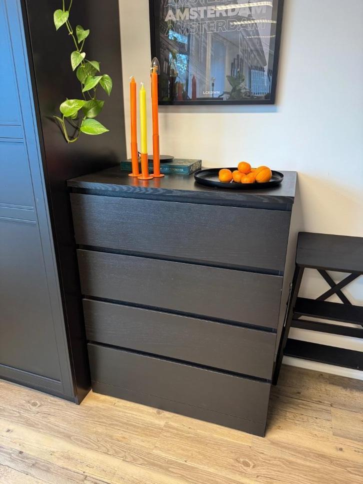 Malm kast | 4 Lades, Huis en Inrichting, Kasten | Ladekasten, Zo goed als nieuw, 100 tot 150 cm, 50 tot 100 cm, 25 tot 50 cm, Overige materialen