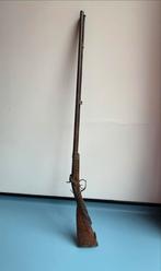 Antiek Dubbelloops Geweer, Ophalen