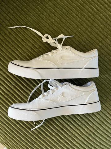 NIEUW Nike SB Chron 2 unisex - sneakers laag - wit - maat 38 beschikbaar voor biedingen