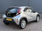 Toyota Aygo X 1.0 VVT-i MT Play / Dealer Onderhouden / Achte, Stof, Gebruikt, Euro 6, 920 kg
