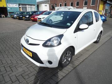 Toyota Aygo 1.0 VVT-i Dyn. Or. apk 5.25  41000 km