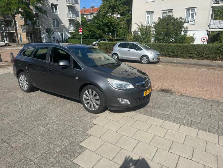 Opel Astra Sports Tourer 1.4 Turbo Automaat Cosmo Cruise PDC, Auto's, Opel, Bedrijf, Te koop, Astra, ABS, Airbags, Airconditioning