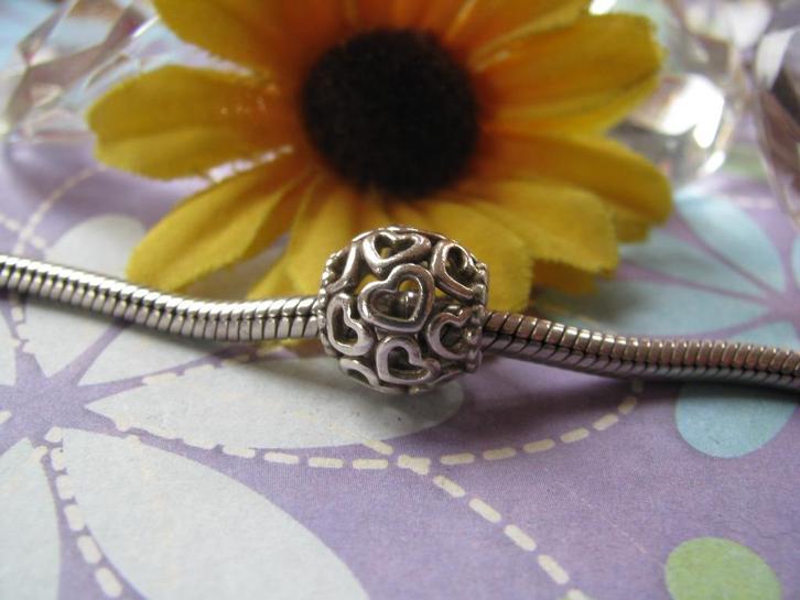 Pandora bedel 790964 = open works * hartjes ️️️❤️❤️ bol ❤️❤️, Sieraden, Tassen en Uiterlijk, Bedels, Zo goed als nieuw, Pandora