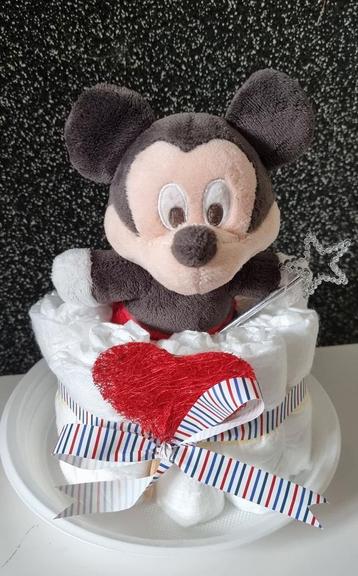 Luiertaart micky mouse. Kraamfeest cadeau geboorte knuffel.  beschikbaar voor biedingen